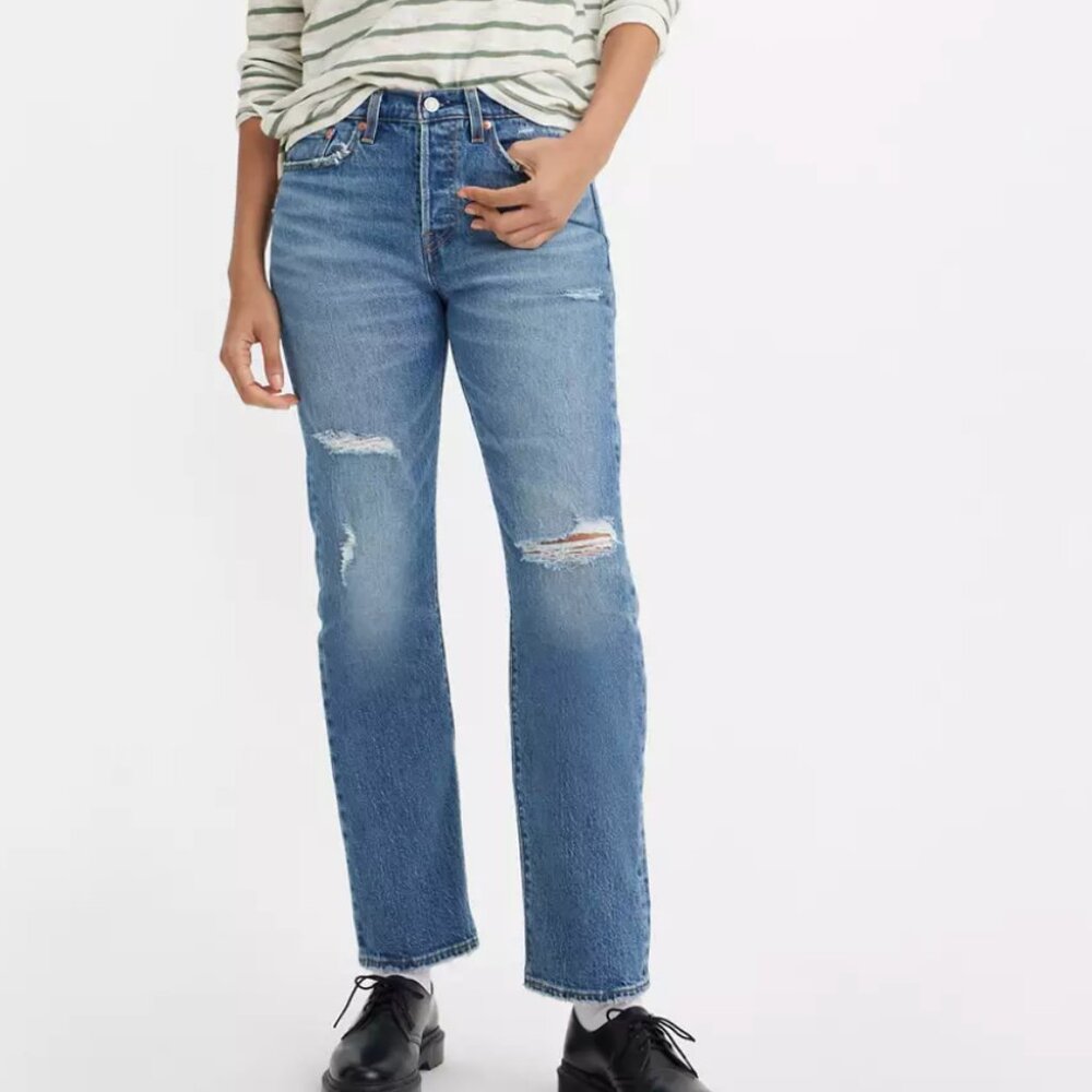 Levi’s Wedgie Straight Size 26 Medium Blue